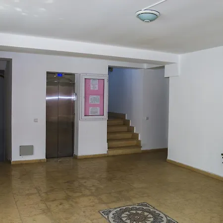 Casa Tudor *